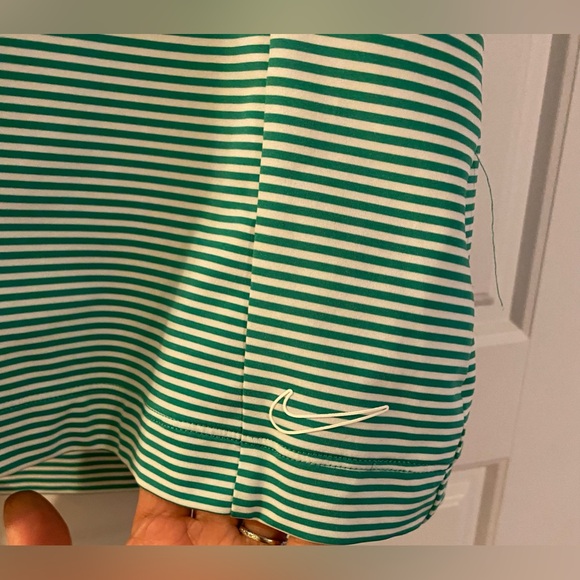 Nike golf tour performance woman’s dry fit shirt Large - Picture 5 of 10